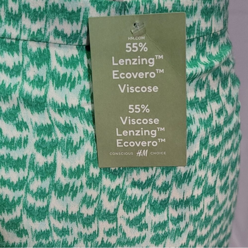 H&M Women's NWT Green Printed High Slit Midi High Waisted Skirt Size 14 - Picture 12 of 12